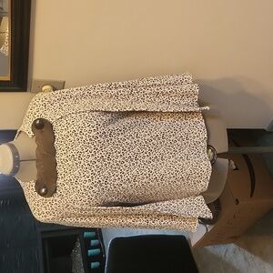 2 Pc Chic Animal Print Blouse with Matching Cape